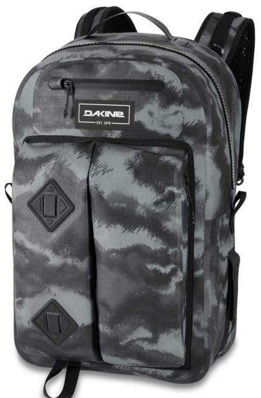 Equipment * | Featured Dakine Cyclone Hydroseal 36L Backpack Dark Ashcroft Camo